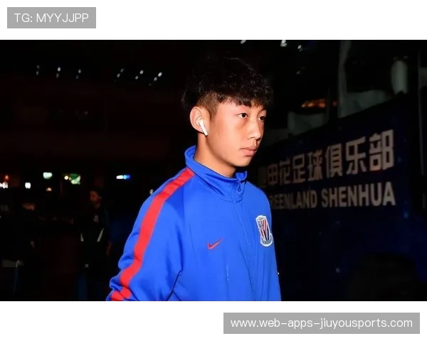 上海申花冬窗5人离队名单曝光！特谢拉领衔三大外援转会，加盟泰山