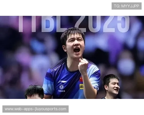 樊振东主动让座赢得对手心服口服的尊重，樊振东专访